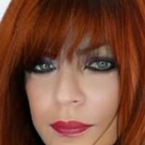 Meet your Posher, Roxana